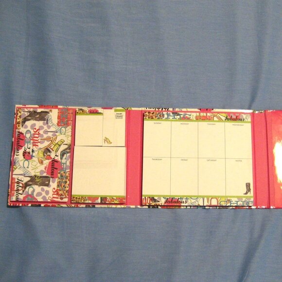 Fashion Weekly Organizer Planner w/Sticky Notes, Pink White, New! - Picture 3 of 5